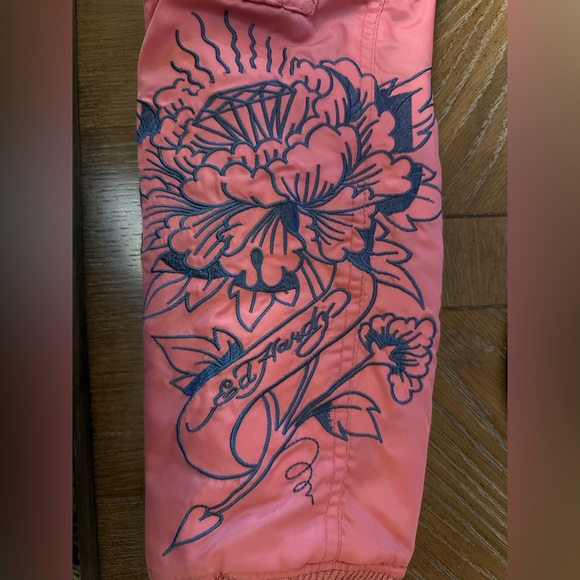 Y2K Ed Hardy Reversible Pink Bulldog Bomber Jacket - Picture 9 of 13